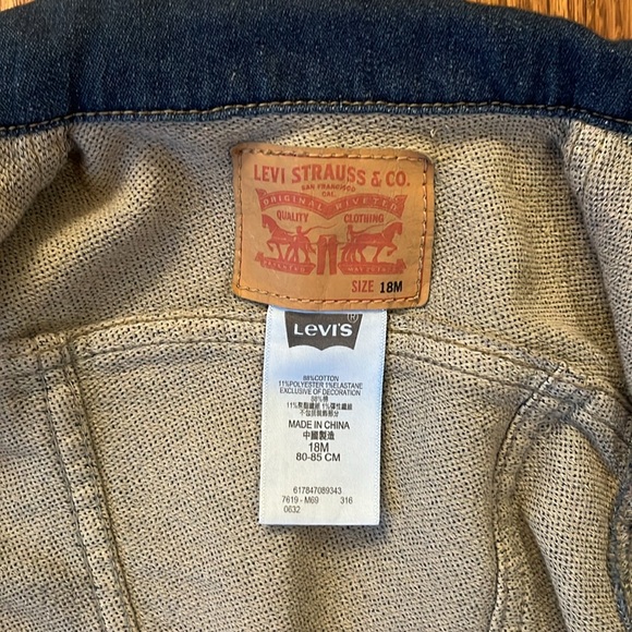 LEVIS RED TAB TRUCKER JACKET SIZE 18M - Picture 4 of 5
